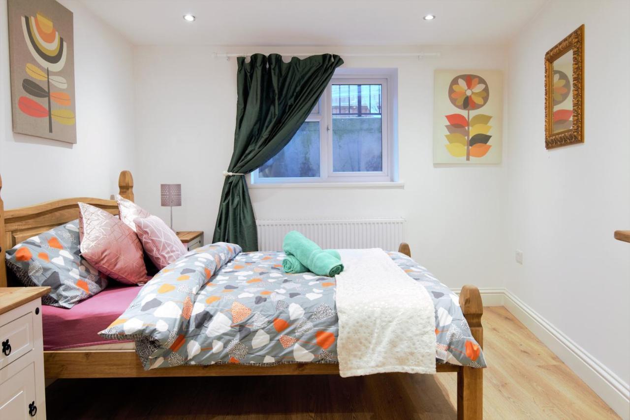 Stylish 2 Bedroom Apartment In The Heart Of Greenwich Londres Exterior foto