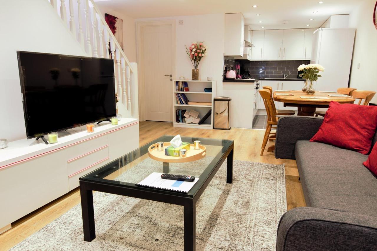 Stylish 2 Bedroom Apartment In The Heart Of Greenwich Londres Exterior foto